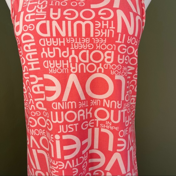 L Old Navy tank top - Picture 3 of 8